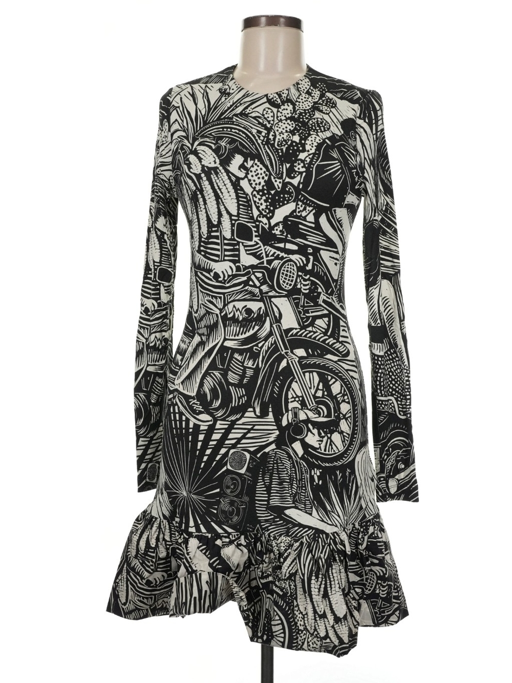 FARM Rio Black Ruta Ruffled Hem Mini Dress - Picture 2 of 10